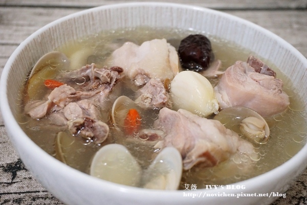 蛤蜊蒜頭雞湯_10.JPG 蛤蜊蒜頭雞湯_10.JPG
