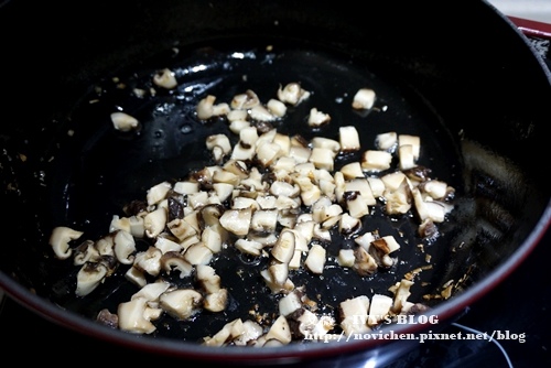 香菇肉燥_5.JPG 香菇肉燥_5.JPG