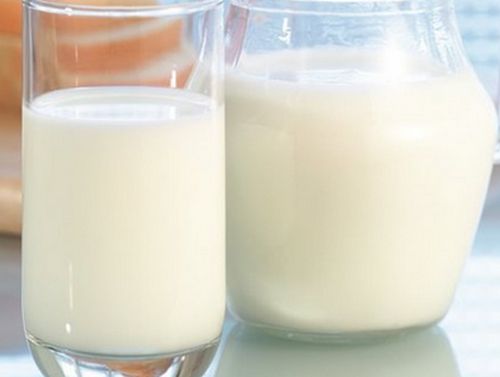 研究：女性喝愈多牛奶愈容易骨折與死亡...