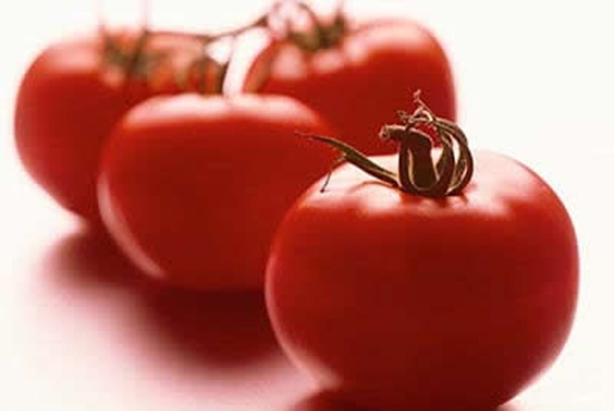 空腹吃番茄竟然會胃穿孔.....這9種食物絕不能空腹吃！！！...