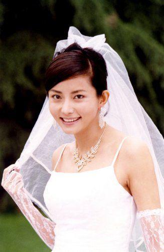 她是李冰冰同學，黃曉明初戀，趙薇情敵，33歲因病不幸去世