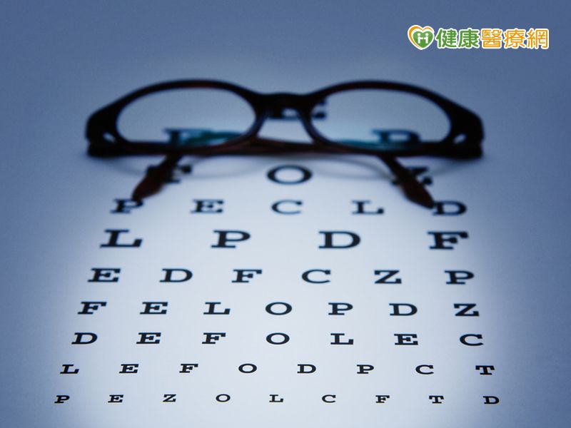 小一生1/4視力不良日後易出現視網膜病變...